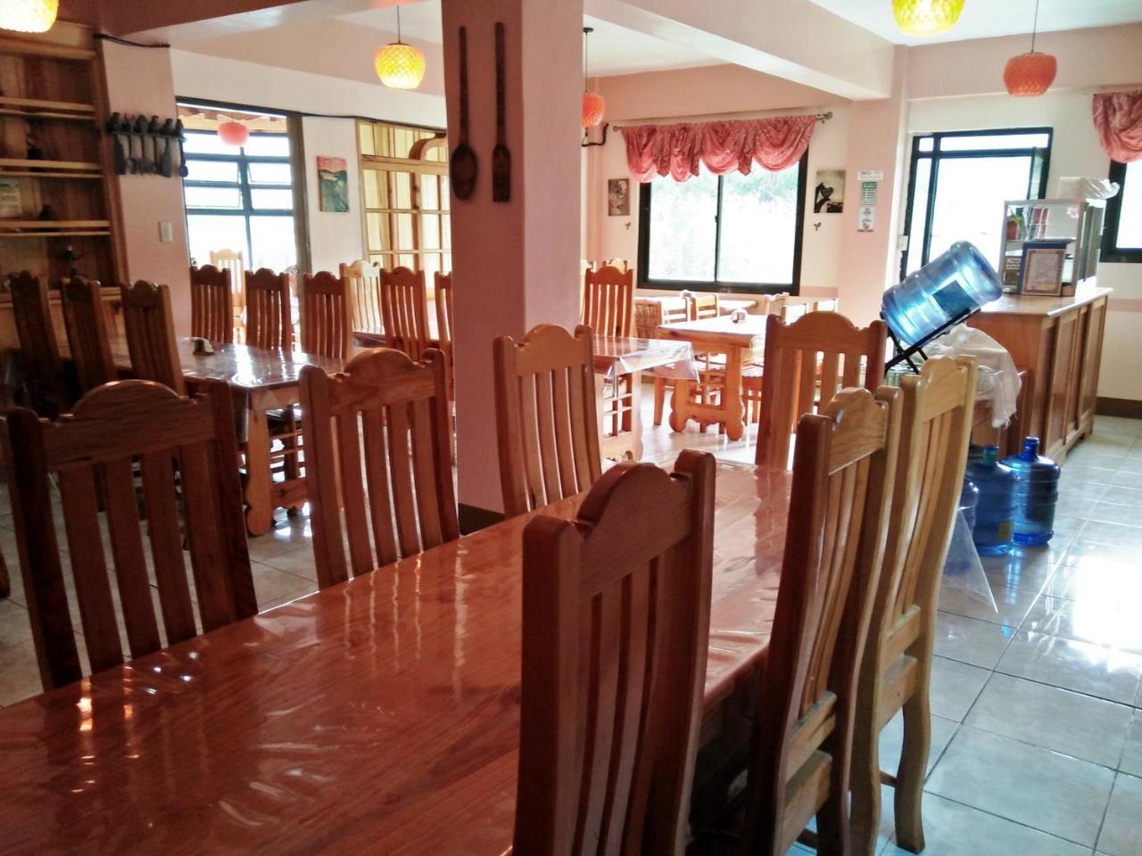 סאגאדה Shamrock Tavern מראה חיצוני תמונה